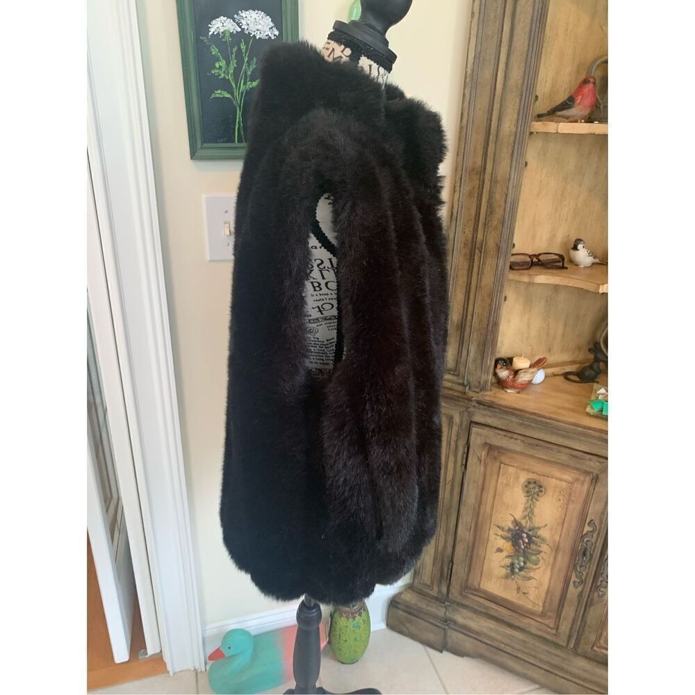 Coaco NY Reversible Soft Faux Fur Sleeveless Black Vest Jacket Winter - Picture 11 of 13